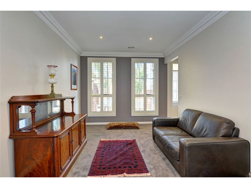 207 Neill Street, Soldiers Hill VIC 3350