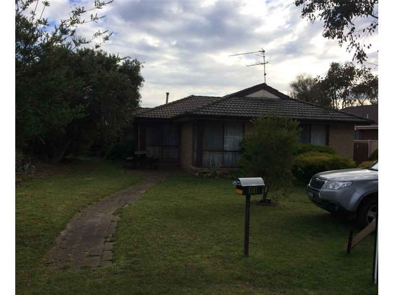 11 Olympic Avenue, Mount Clear VIC 3350