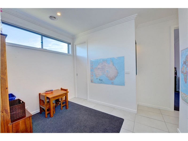 28 Warburton Drive, Alfredton VIC 3350