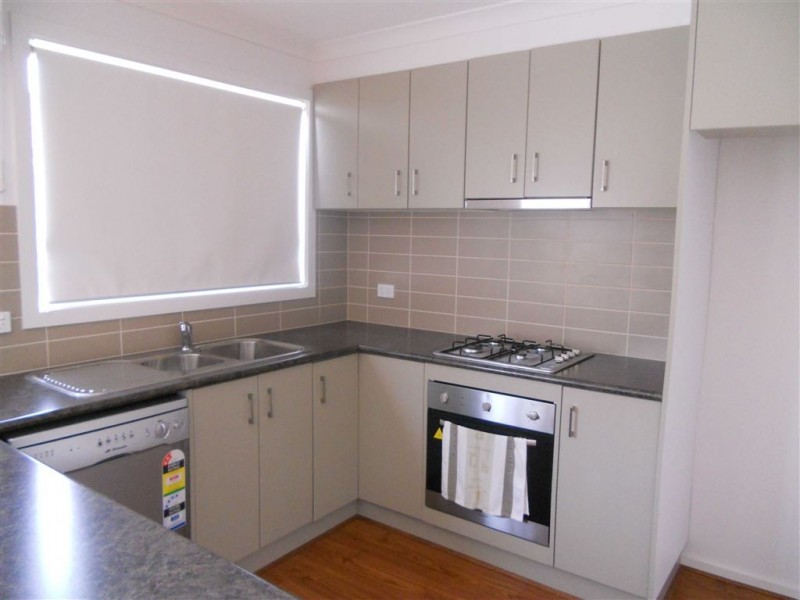6/274 Albert street, Sebastopol VIC 3356