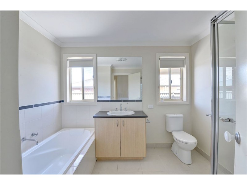 39 Yarra Park Drive, Sebastopol VIC 3356