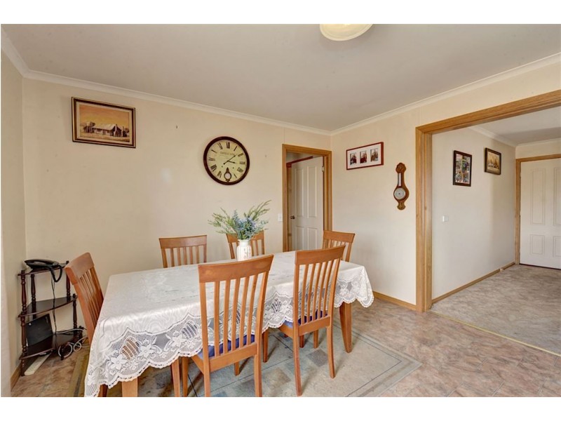 900 Linton-Carngham Road, Snake Valley VIC 3351