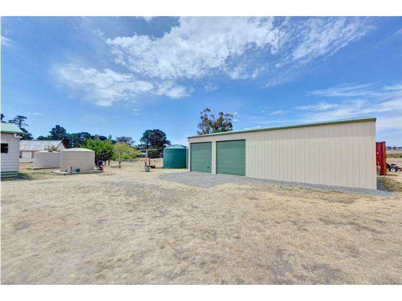 900 Linton-Carngham Road, Snake Valley VIC 3351