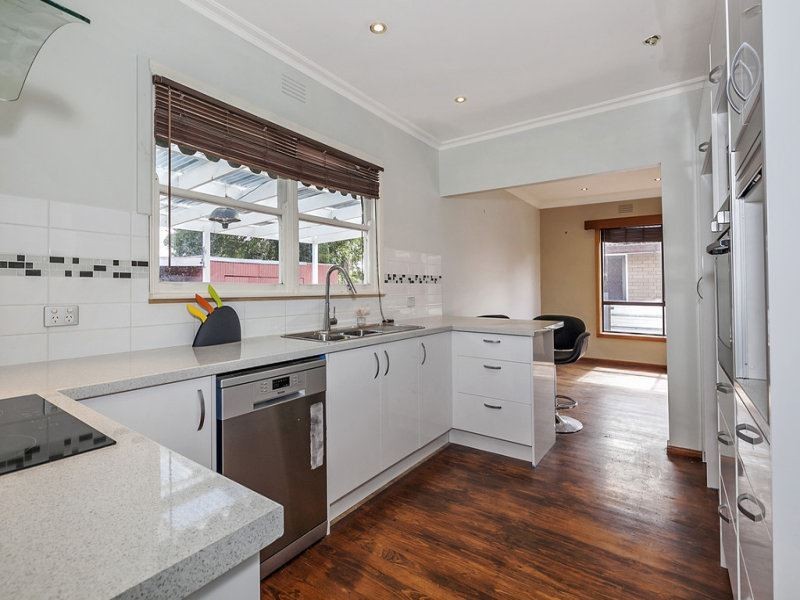 1 Huntington Street, Wendouree VIC 3355