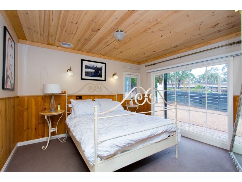 35 Quartz Road, Dunach VIC 3371