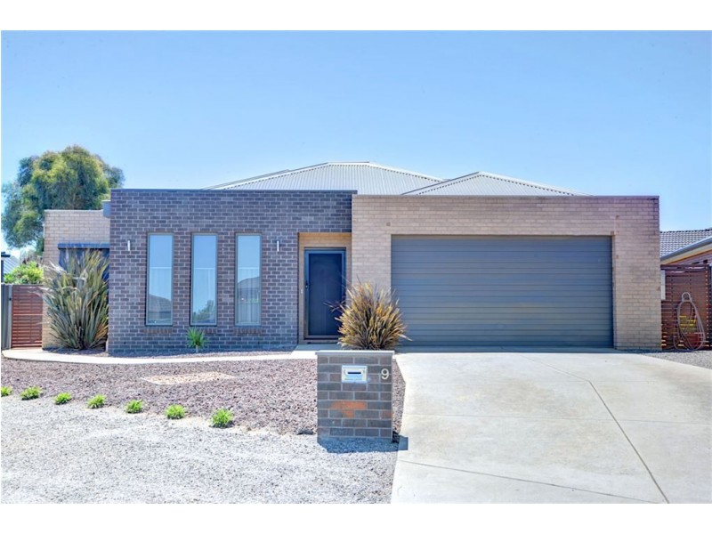 9 Jacob Court, Alfredton VIC 3350