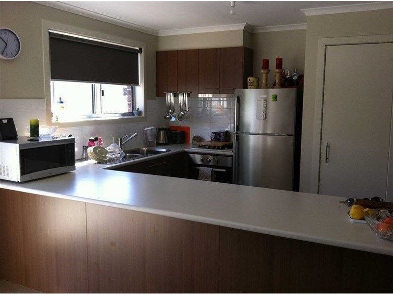 2/70 Vale Street, Sebastopol VIC 3356