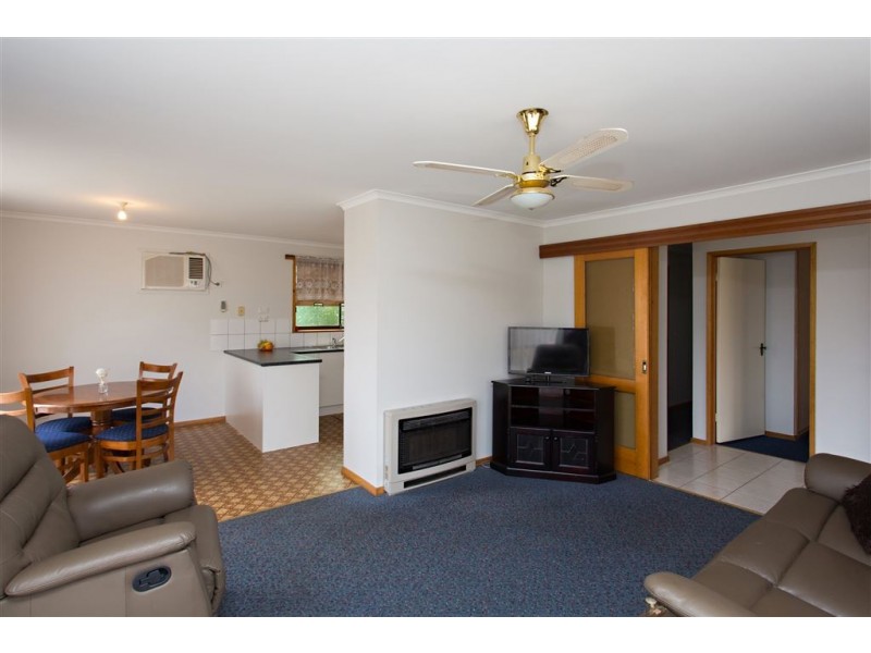 31 McNulty Drive, Wendouree VIC 3355