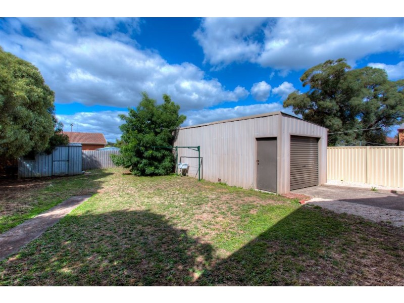 31 McNulty Drive, Wendouree VIC 3355
