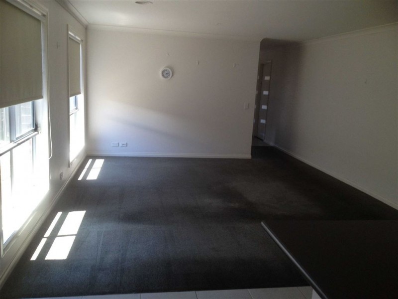 97 Mcnulty Drive, Wendouree VIC 3355