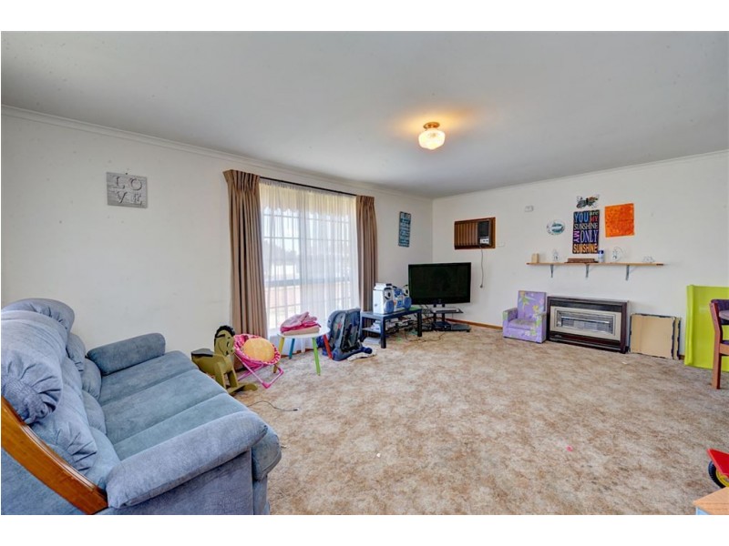 1/428 Gillies Street, Wendouree VIC 3355