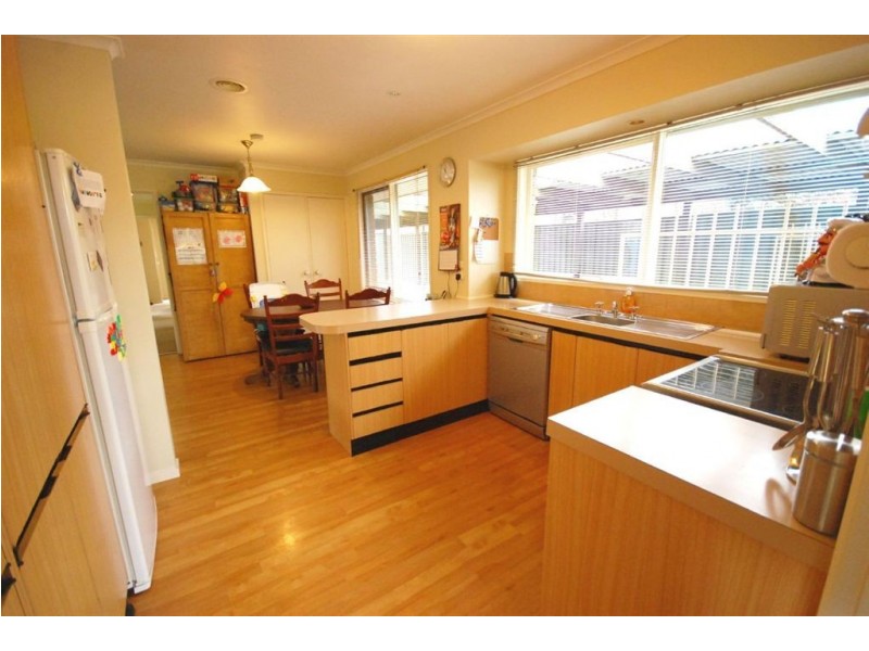 428 Forest Street, Wendouree VIC 3355