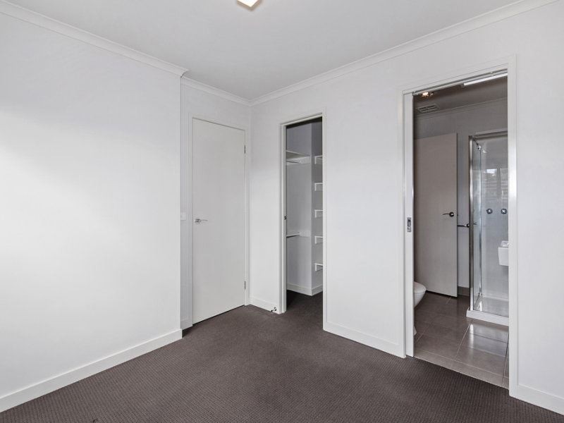 6 Latitude Court, Ballarat East VIC 3350