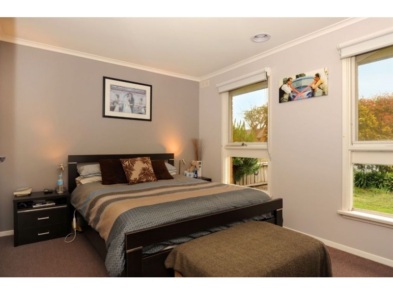 10 Mimosa Avenue, Alfredton VIC 3350