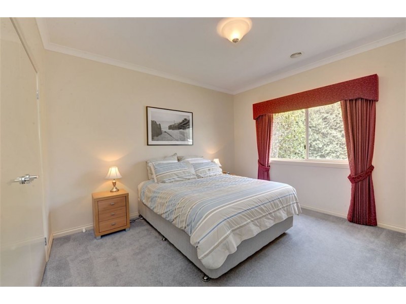 2 Peppertree Court, Alfredton VIC 3350