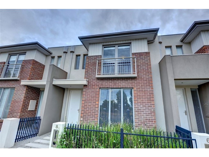 8 Amana Drive, Alfredton VIC 3350