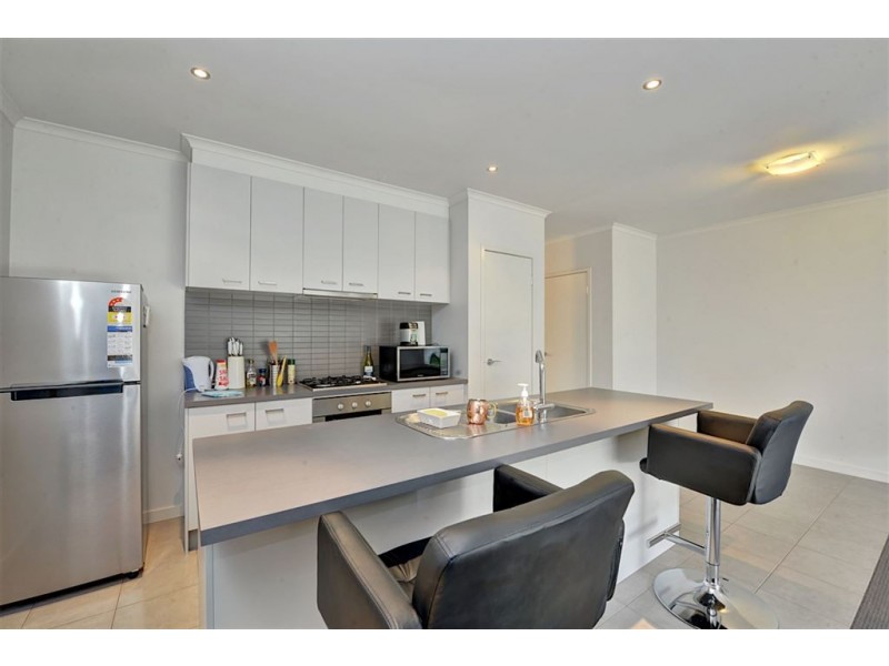 8 Amana Drive, Alfredton VIC 3350