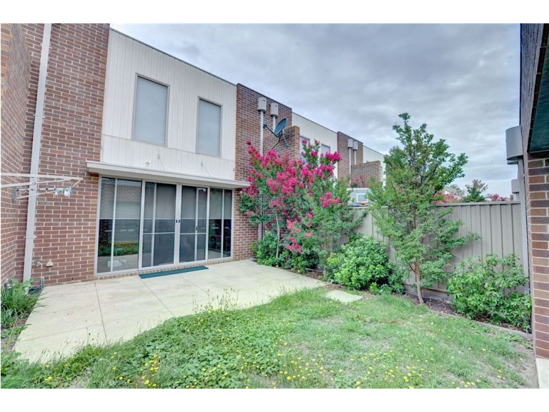 8 Amana Drive, Alfredton VIC 3350