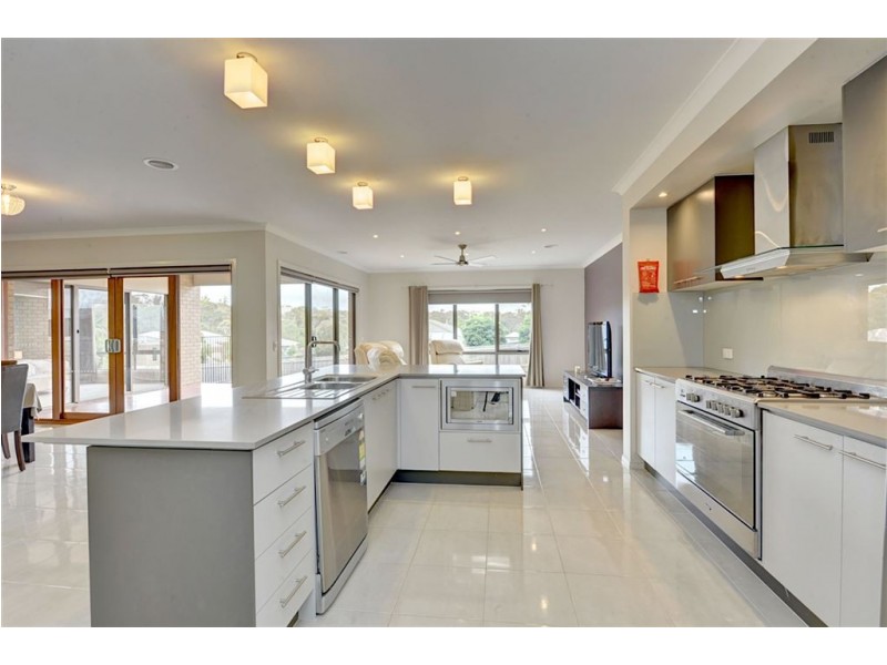 1 Merryweather Place, Buninyong VIC 3357