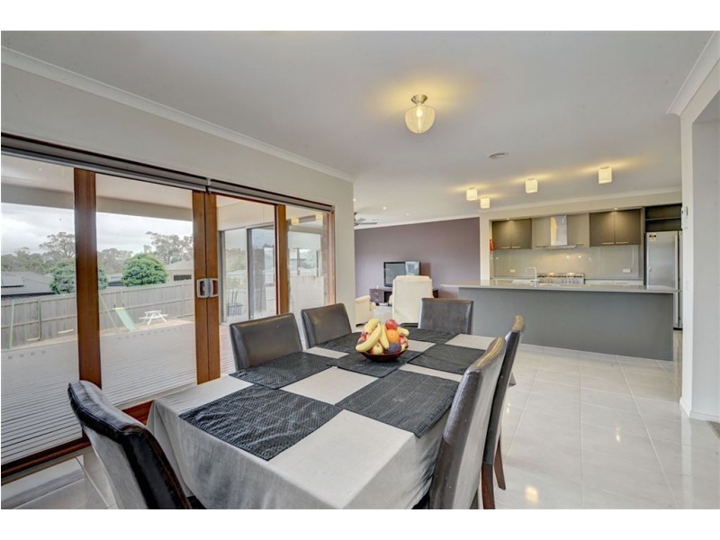 1 Merryweather Place, Buninyong VIC 3357