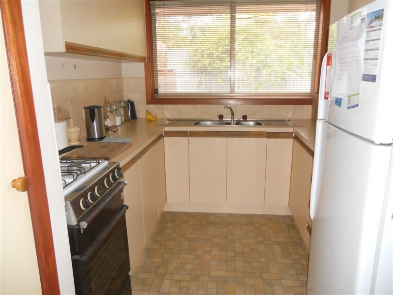 2/320 Windermere Street South, Ballarat VIC 3350