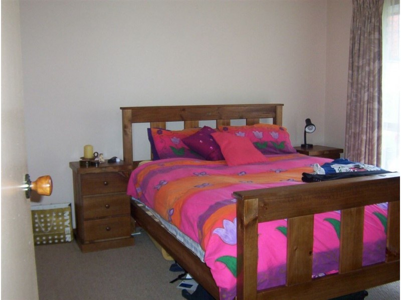 2/320 Windermere Street South, Ballarat VIC 3350