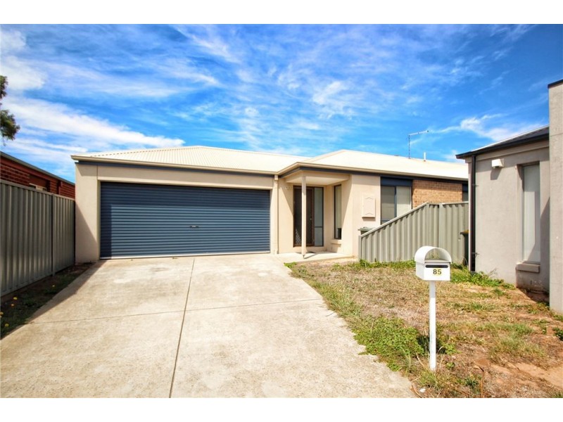 85 McNulty Drive, Wendouree VIC 3355
