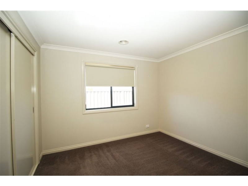 85 McNulty Drive, Wendouree VIC 3355