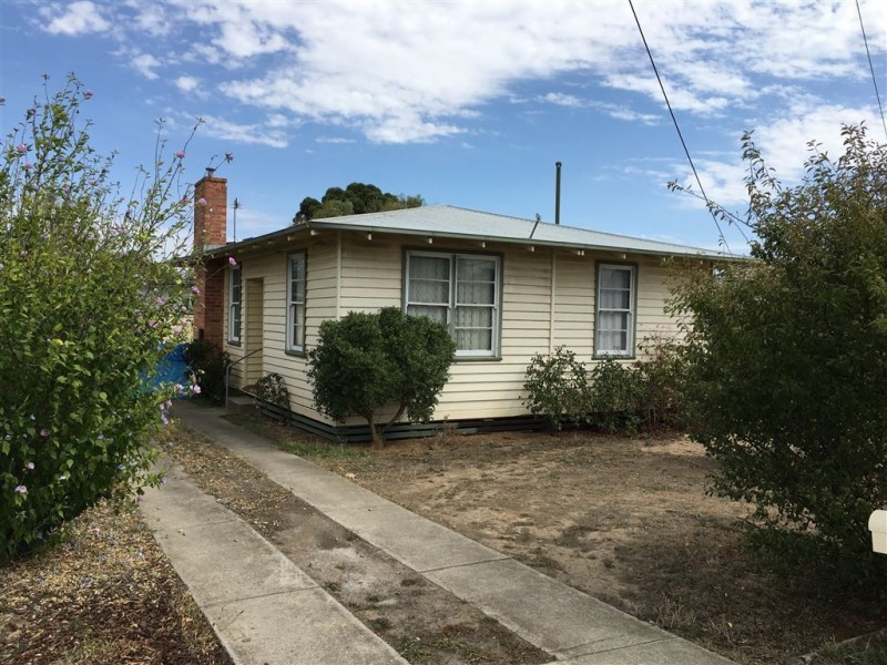 417 Gillies Street, Wendouree VIC 3355