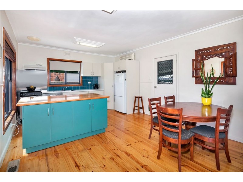 32 Prefect Street, Wendouree VIC 3355