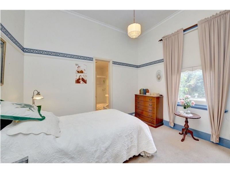 9 Magpie Street, Ballarat VIC 3350