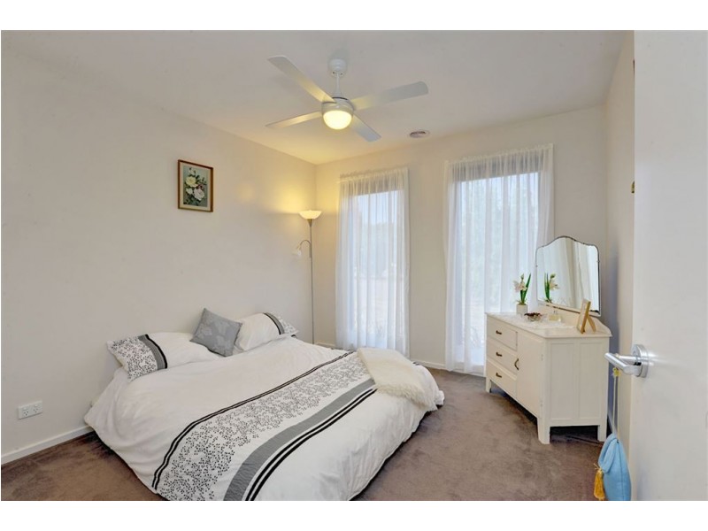 103 Howe Street, Miners Rest VIC 3352