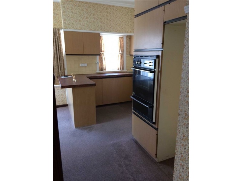 1361 Gregory Street, Lake Wendouree VIC 3350