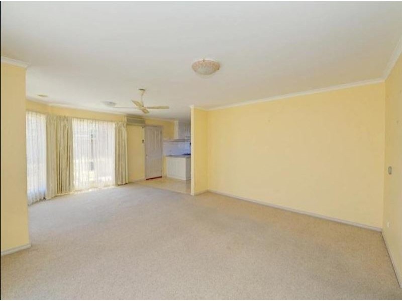 2/1016 Howitt Street, Wendouree VIC 3355