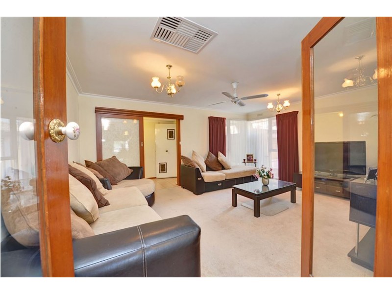 353 Forest Street, Wendouree VIC 3355