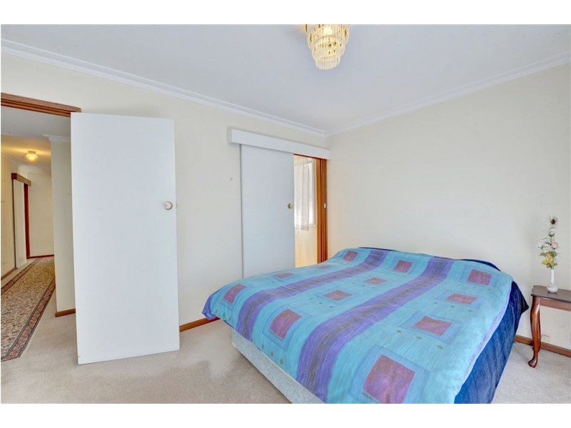 353 Forest Street, Wendouree VIC 3355