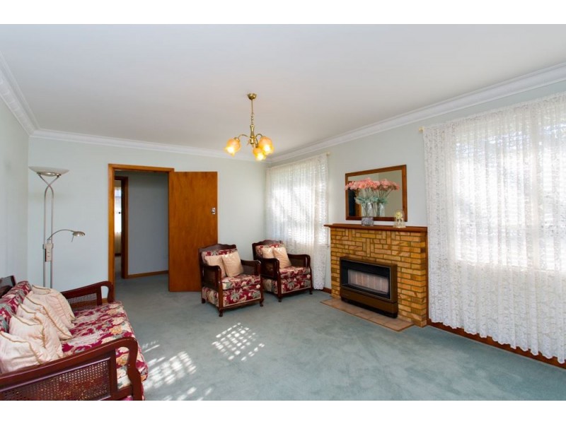 315 Dowling Street, Wendouree VIC 3355