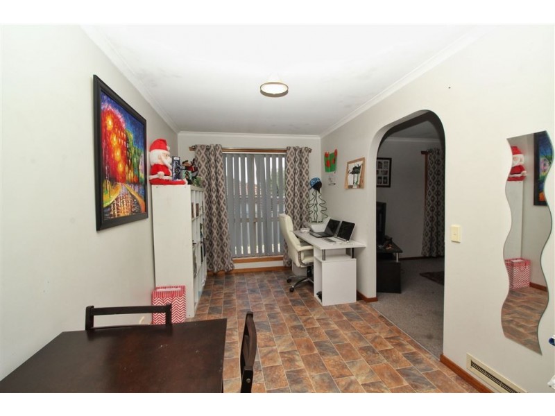 2/723 Tress Street, Mount Pleasant VIC 3350