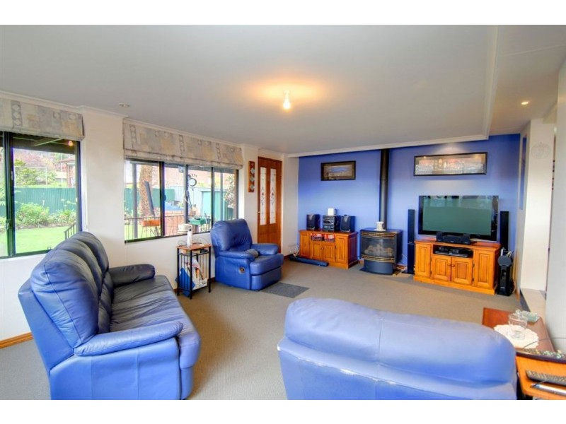 4 Robert Drive, Ballarat VIC 3350