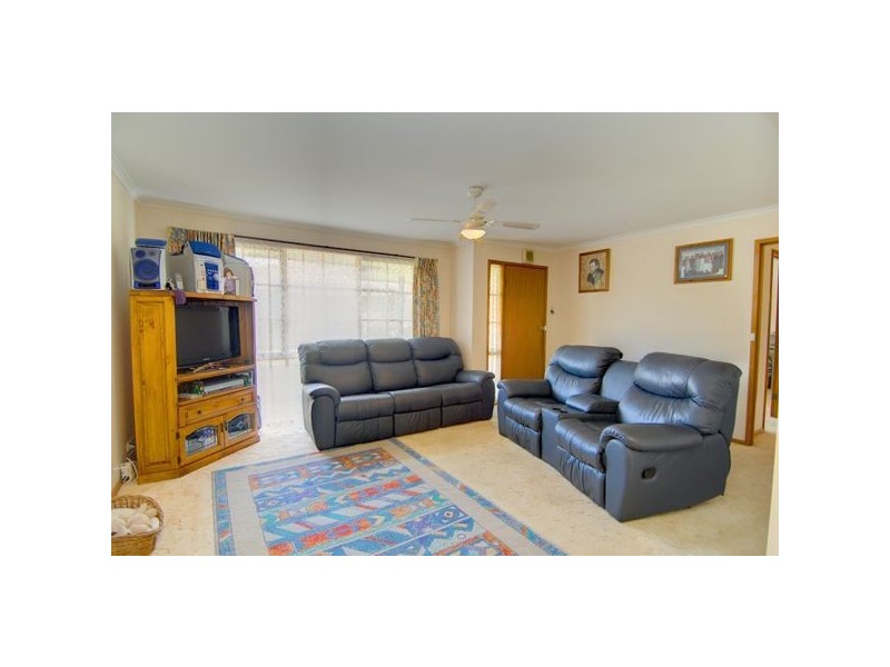 3/204 Warrina Drive, Delacombe VIC 3356