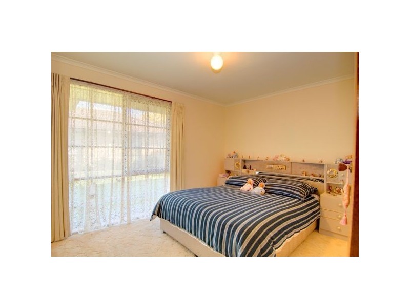 3/204 Warrina Drive, Delacombe VIC 3356