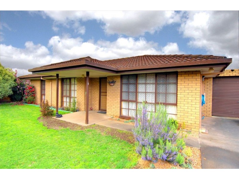 3/204 Warrina Drive, Delacombe VIC 3356