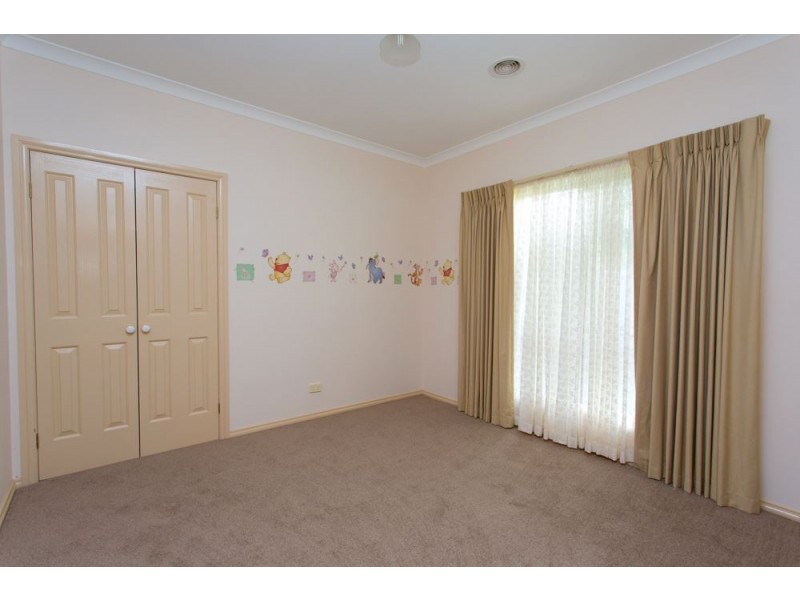 19 Caddy Drive, Creswick VIC 3363