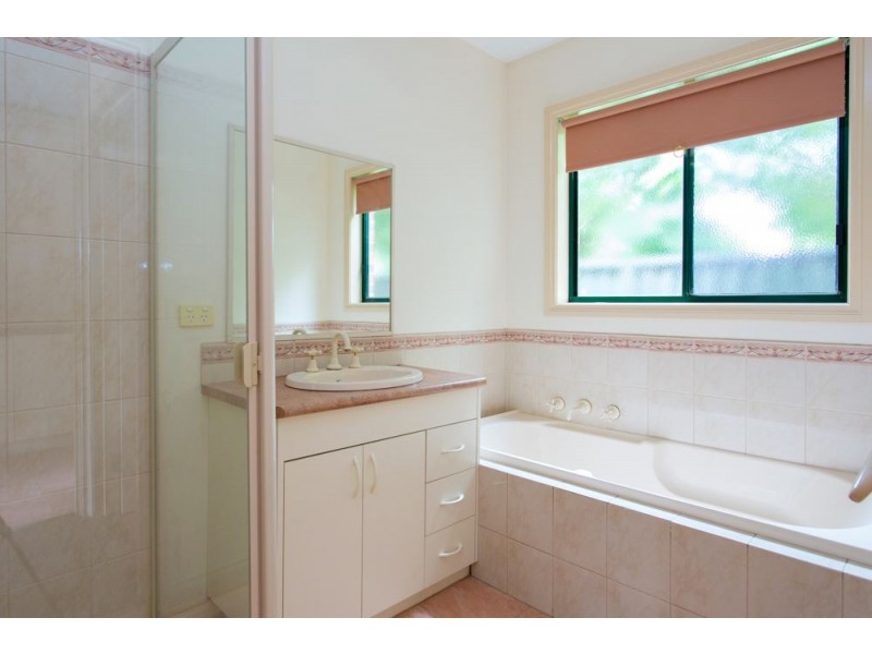 19 Caddy Drive, Creswick VIC 3363