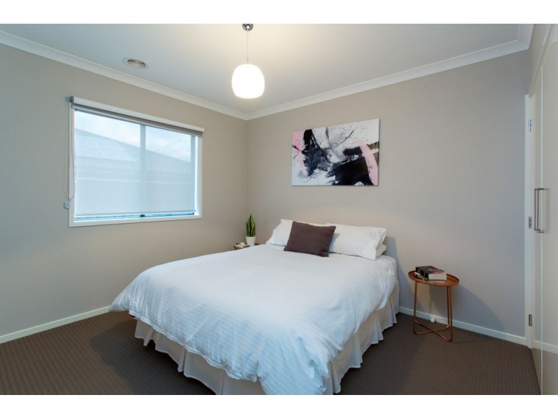 3 Warburton Drive, Alfredton VIC 3350