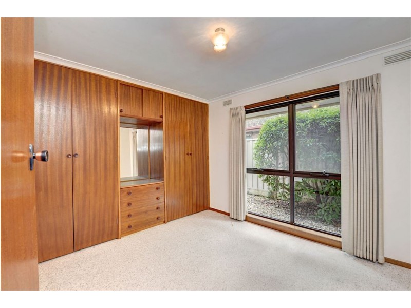 13 Shaw Avenue, Wendouree VIC 3355