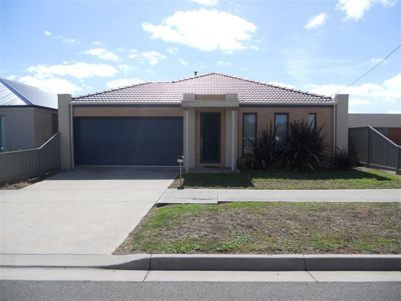 202 Learmonth Road, Wendouree VIC 3355