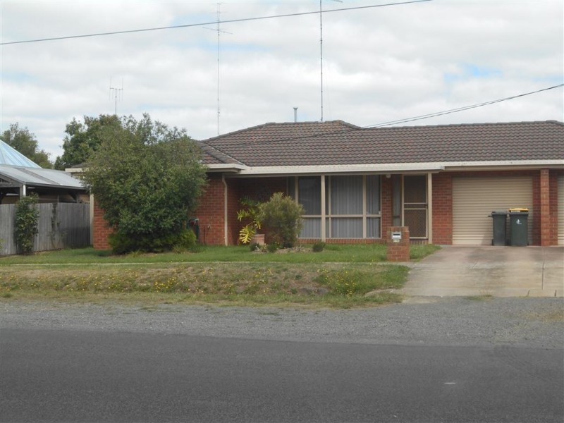 a/618 Ascot Street South, Ballarat VIC 3350