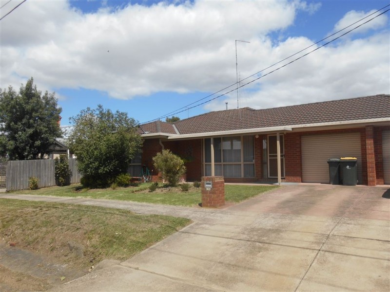 a/618 Ascot Street South, Ballarat VIC 3350