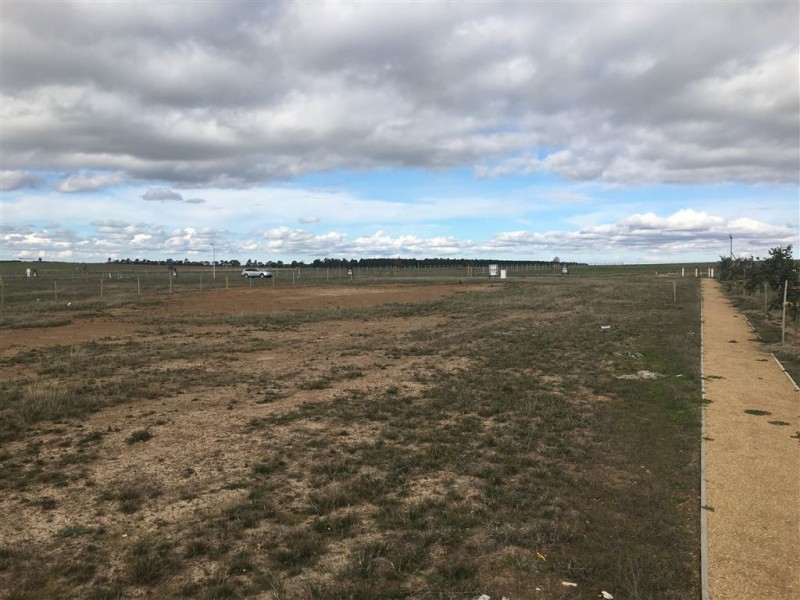 Lot 43 Windermere Way, Cardigan Village VIC 3352